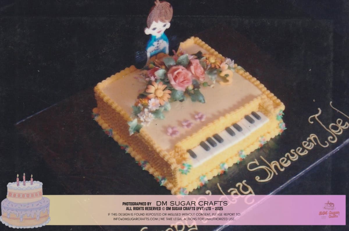 Musical Prodigy Piano Cake cake