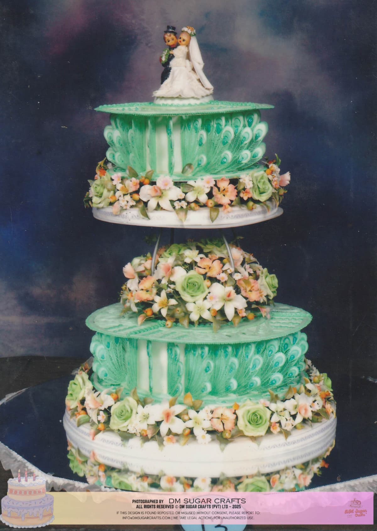 Green Wedding Cake Structure cake